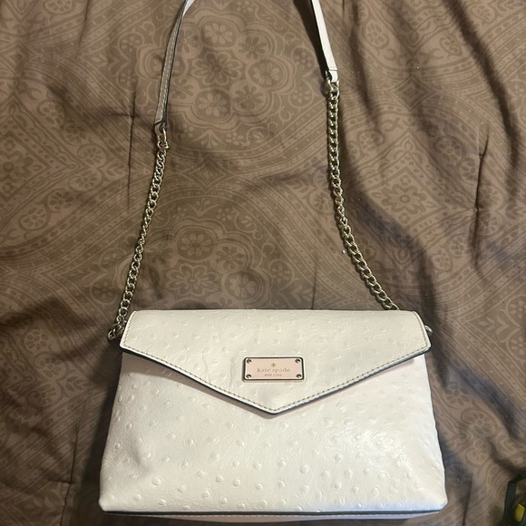kate spade Handbags - Kate Spade Leather Mid Flap bag